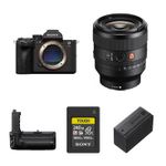 Sony a7R VI MRLS CAM/50mm LNS/PERFORMNC KIT Product Image