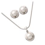 Pearl Earring & Necklace Set Product Image