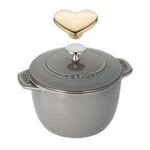 1.5qt Cast Iron Petite French Oven w/ Heart Knob Graphite Gray Product Image