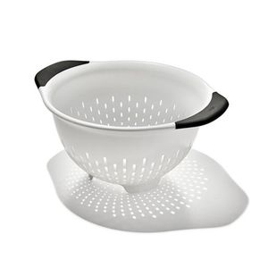 Good Grips 3qt Plastic Colander Product Image