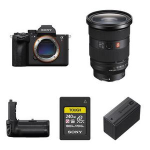 Sony a7R VI MRLS CAM/24-70mm LNS/PERFRM KIT Product Image