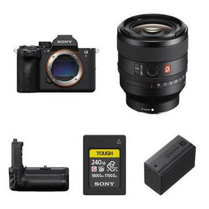 Sony a7R VI MRLS CAM/50mm LNS/PERFORMNC KIT Product Image