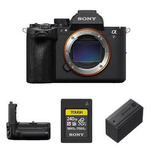Sony a7R VI MRRLS CAMERA/PERFORMANCE KIT Product Image