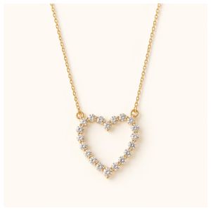 Elizabeth Crystal Heart Necklace Product Image