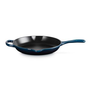 10.25" Signature Cast Iron Skillet Nuit Product Image