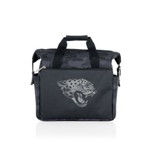 On The Go Lunch Bag Cooler - Jacksonville Jaguars Black Camo Product Image