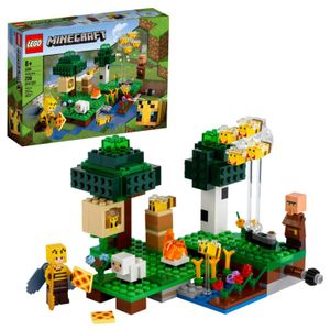 LEGO - Minecraft The Bee Farm 21165 Product Image