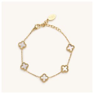 Mini White Flora Bracelet Product Image