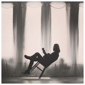 Június Meyvant: Guru [D-Side Etching] [LP] [VINYL] Product Image