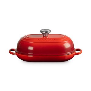 1.5qt Signature Cast Iron Oval Bread Oven Cerise Product Image