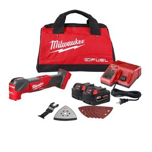 M18 FUEL Oscillating Multi Tool Kit Plus Extra Battery Product Image